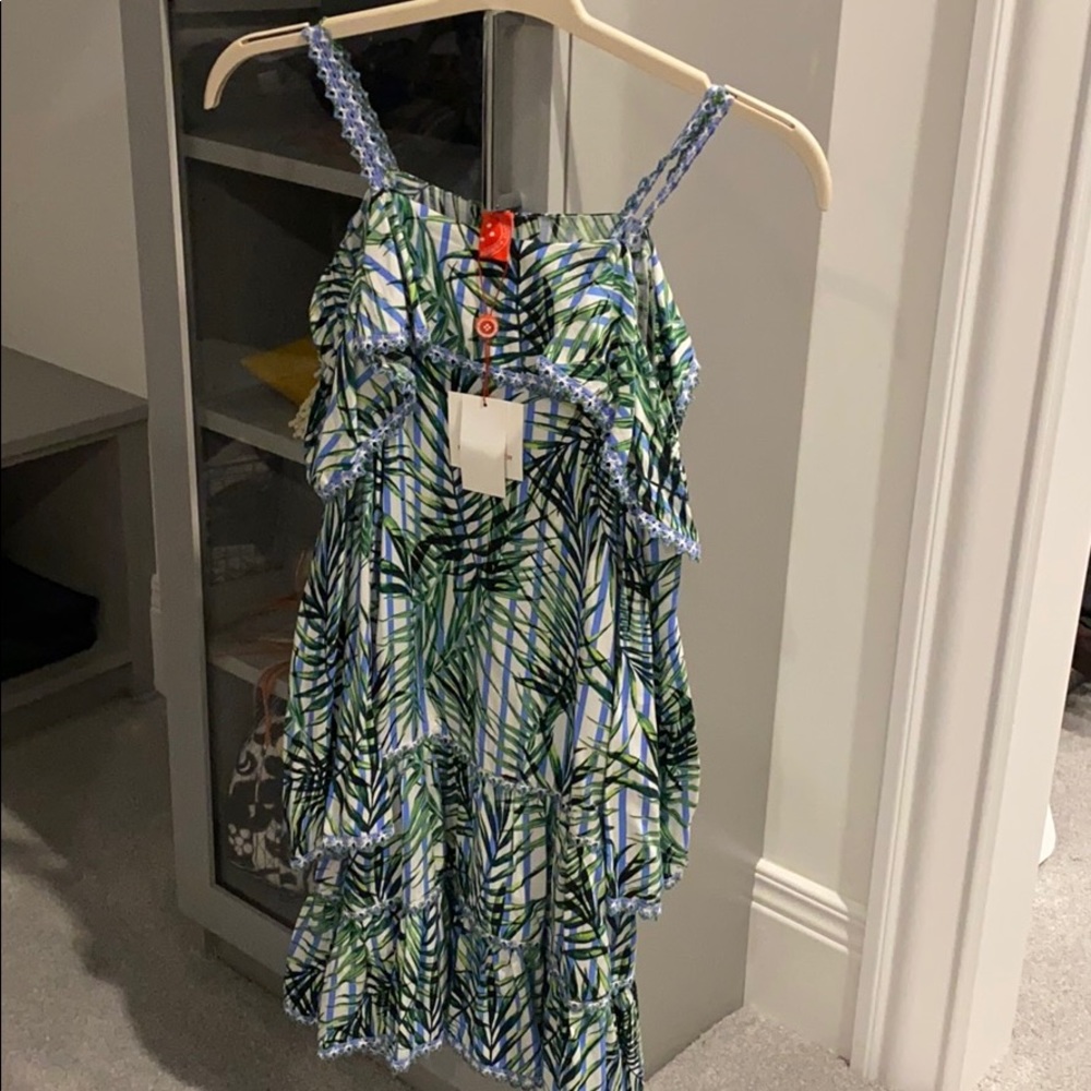 Shoulder hang dress
